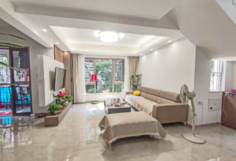 130㎡复式现代简约，温馨敞亮的家